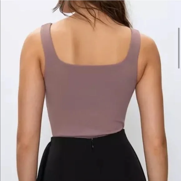 NWOT Aritzia Babaton Contour Thong Bodysuit - Shadow Mauve - Picture 3 of 9